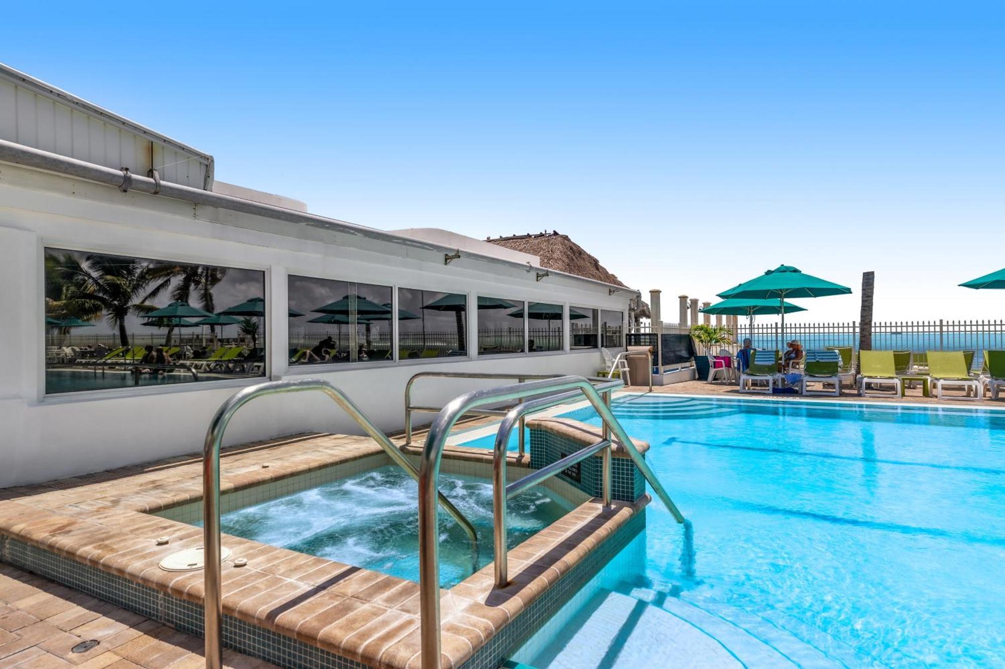 Key Colony Beach Palm Breeze Retreat 320 & 330 빌라 외부 사진